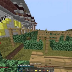 Minecraft: Survival Games #27 w/SidoesMC and Friends-DON'T MESS WITH THE KATNISS TEAM!